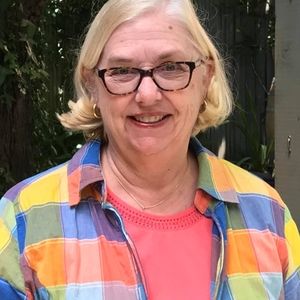 Meet your Posher, Laurie